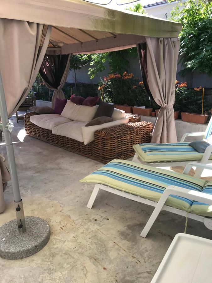 Violette Apartment Bordeaux Bagian luar foto