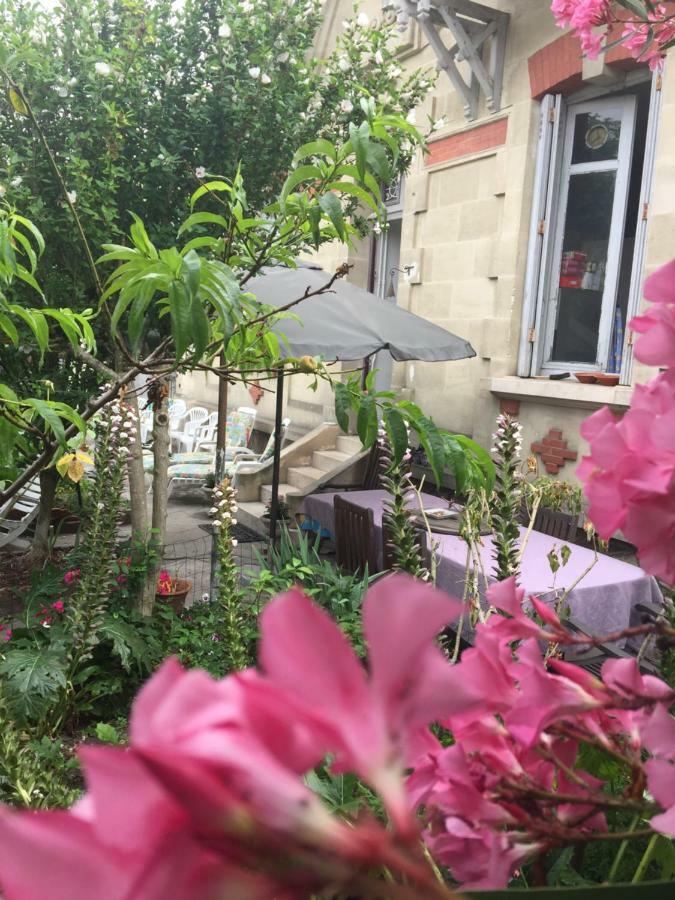 Violette Apartment Bordeaux Bagian luar foto
